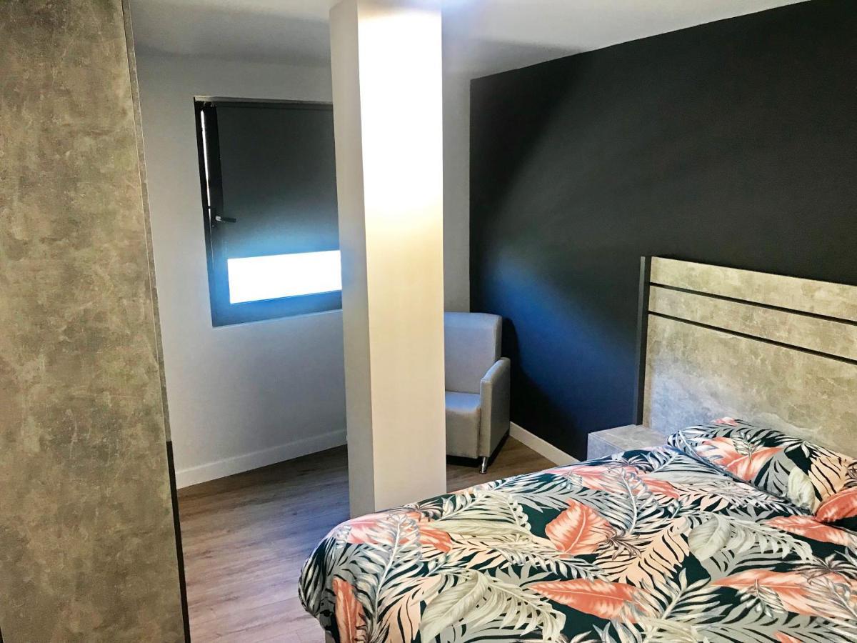 Apartamentos Santander Maliano Suites 3000 ภายนอก รูปภาพ